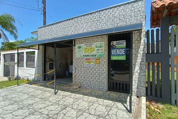 Ref 1096 Casa no Riviera com ponto Comercial.